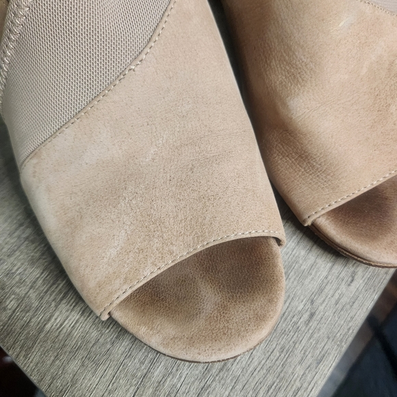 EILEEN FISHEE | Nude Mesh & Suede Heels Size: 8 - Picture 5 of 8